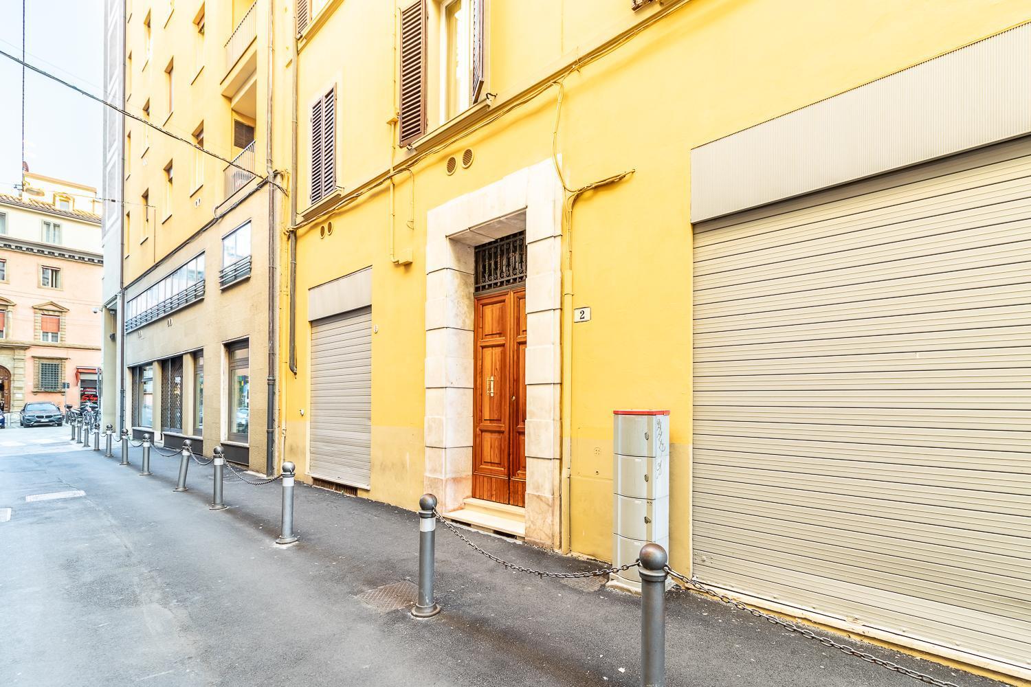 Spacious Apt With Kitchenette, Near Piazza Maggiore Bolonya Dış mekan fotoğraf